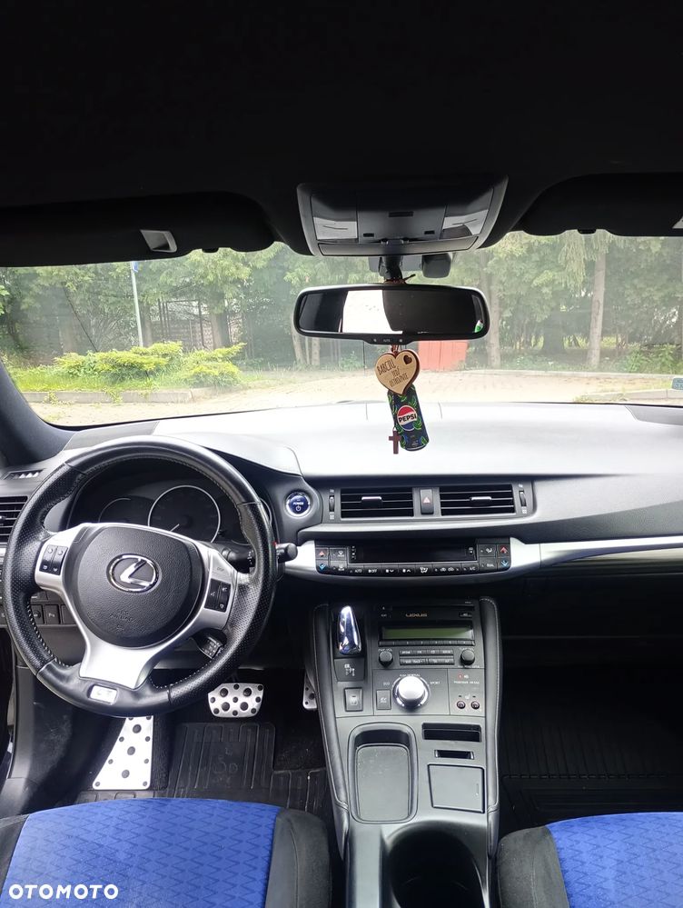 Lexus CT 200h F Sport - 15
