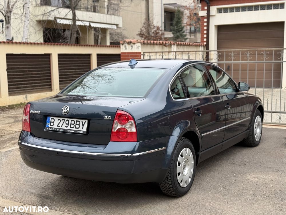 Volkswagen Passat 2.0 5V Highline - 4