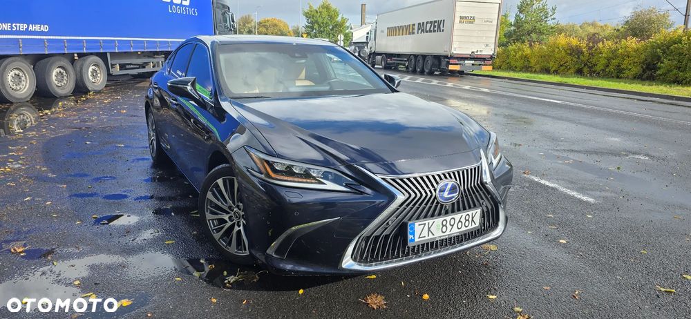 Lexus ES 300h Prestige - 2