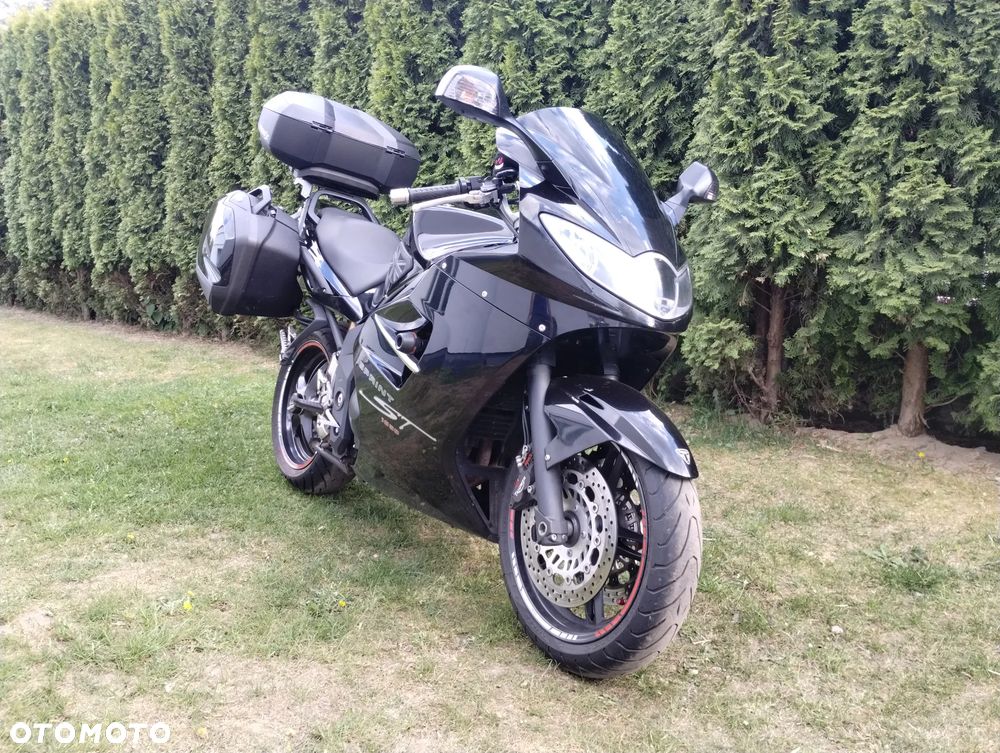 Triumph Sprint - 13