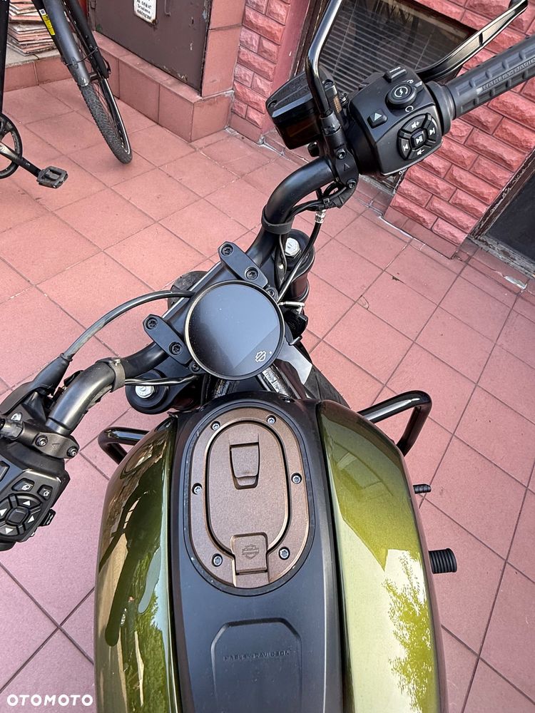 Harley-Davidson Sportster - 2