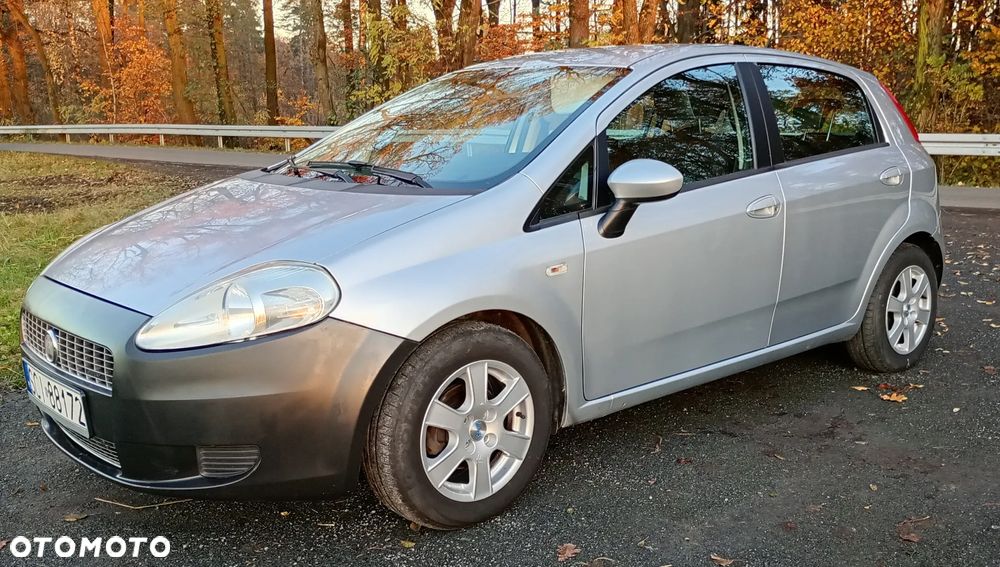 Fiat Grande Punto 1.4 16V Emotion - 4