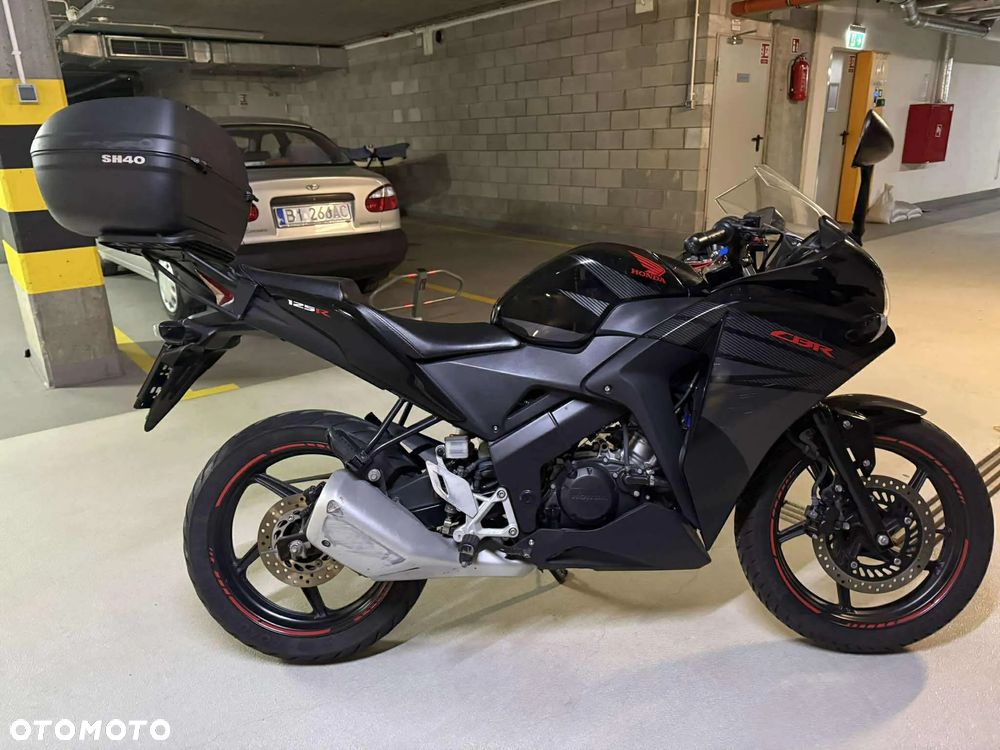 Honda CBR - 3