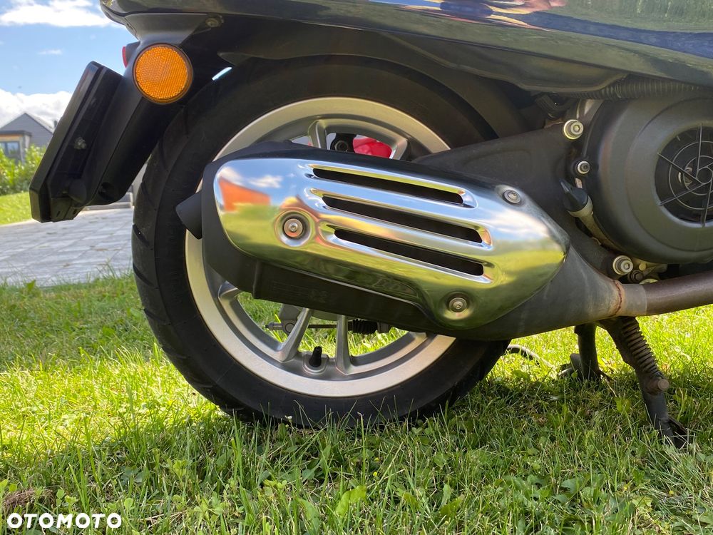 Vespa Primavera - 8