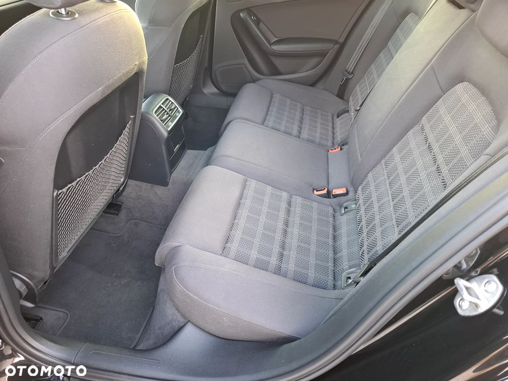 Audi A4 Limousine 2.0 TDI - 21