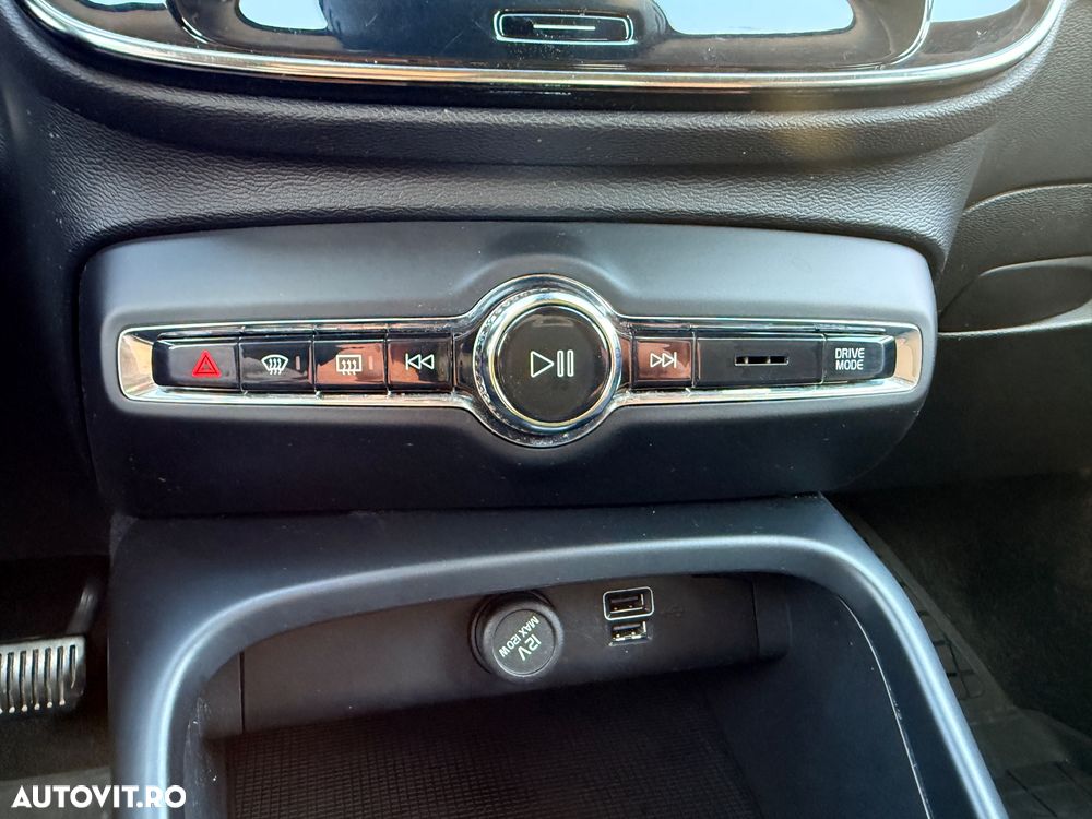 Volvo XC 40 Recharge T5 Twin Engine AT7 Inscription - 21