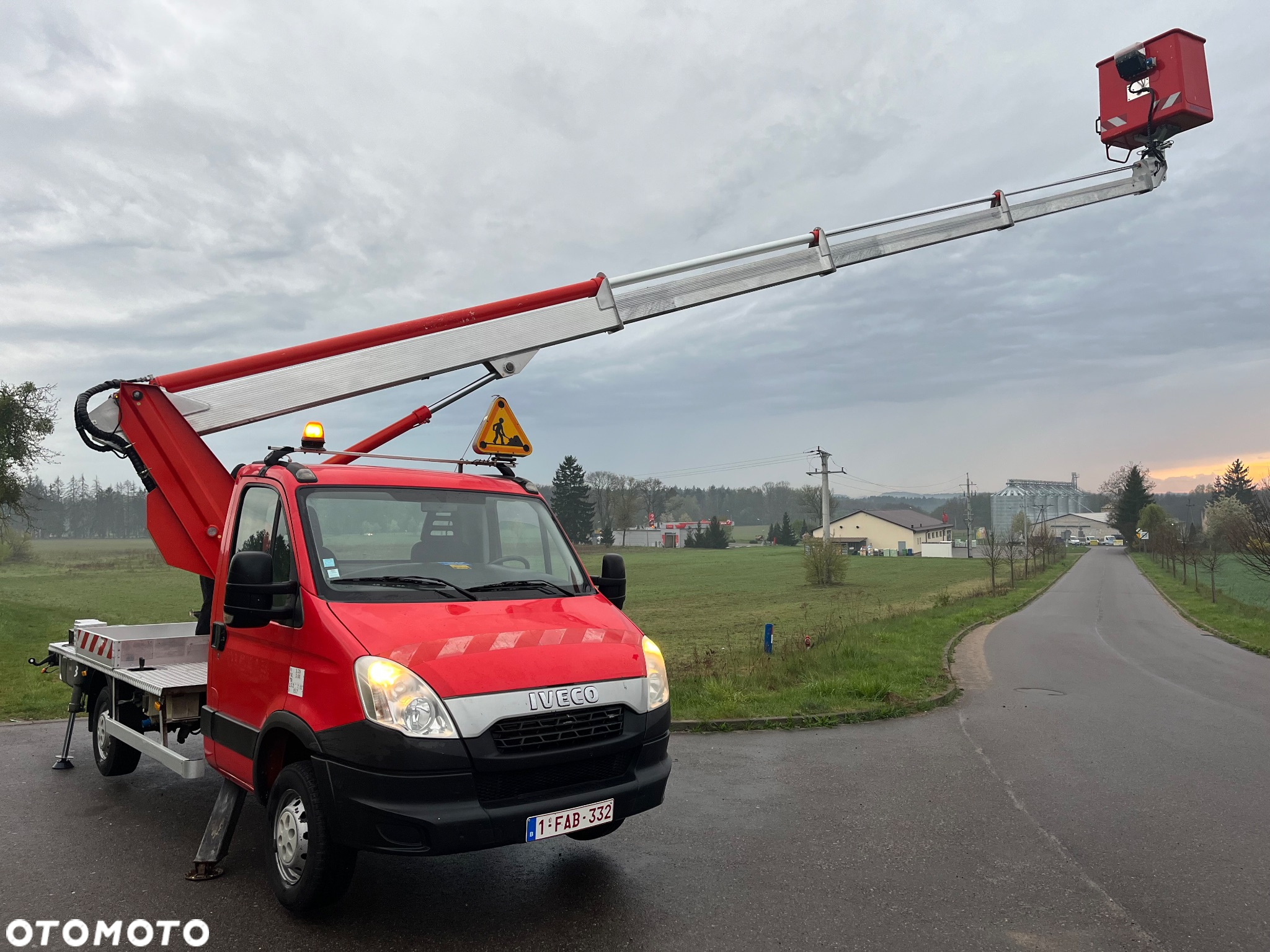 Iveco Podnośnik Koszowy Zwyżka Multitel 202 Ds 20,2 Metra 10 m w Bok UDT jak Ruthmann Wumag Gsr - 22