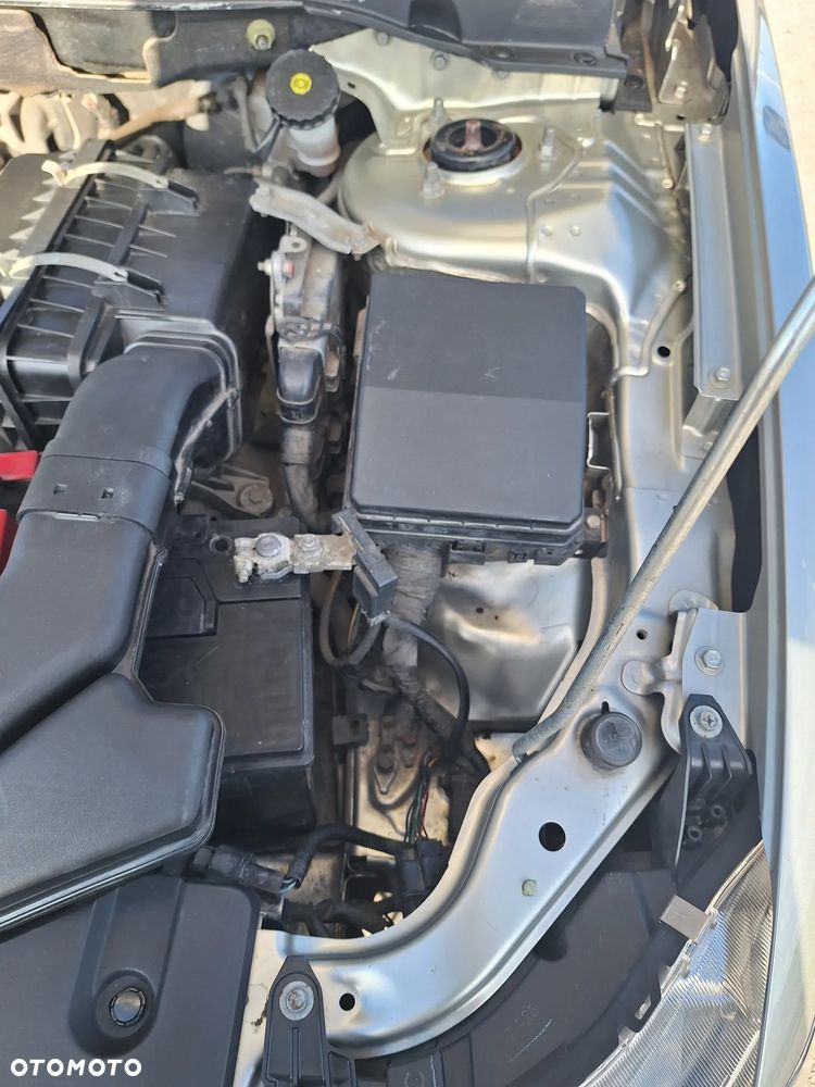 Mitsubishi Lancer 1.5 Invite - 16