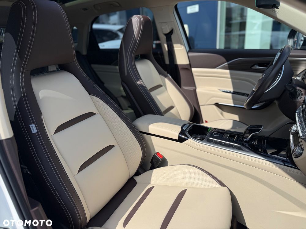 Bestune T77 1.5T Elegance DCT - 19