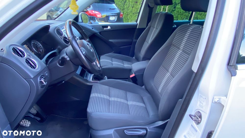 Volkswagen Tiguan - 21