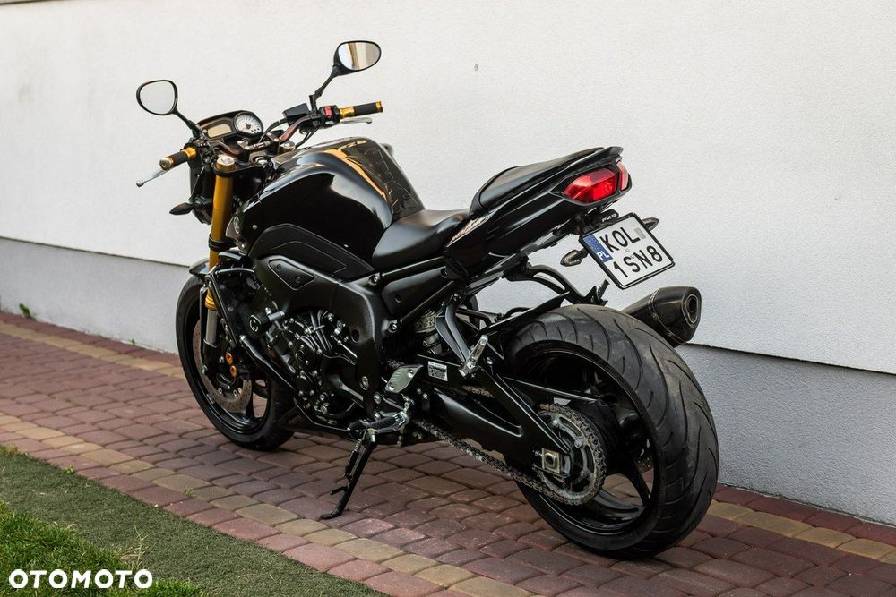 Yamaha FZ - 4
