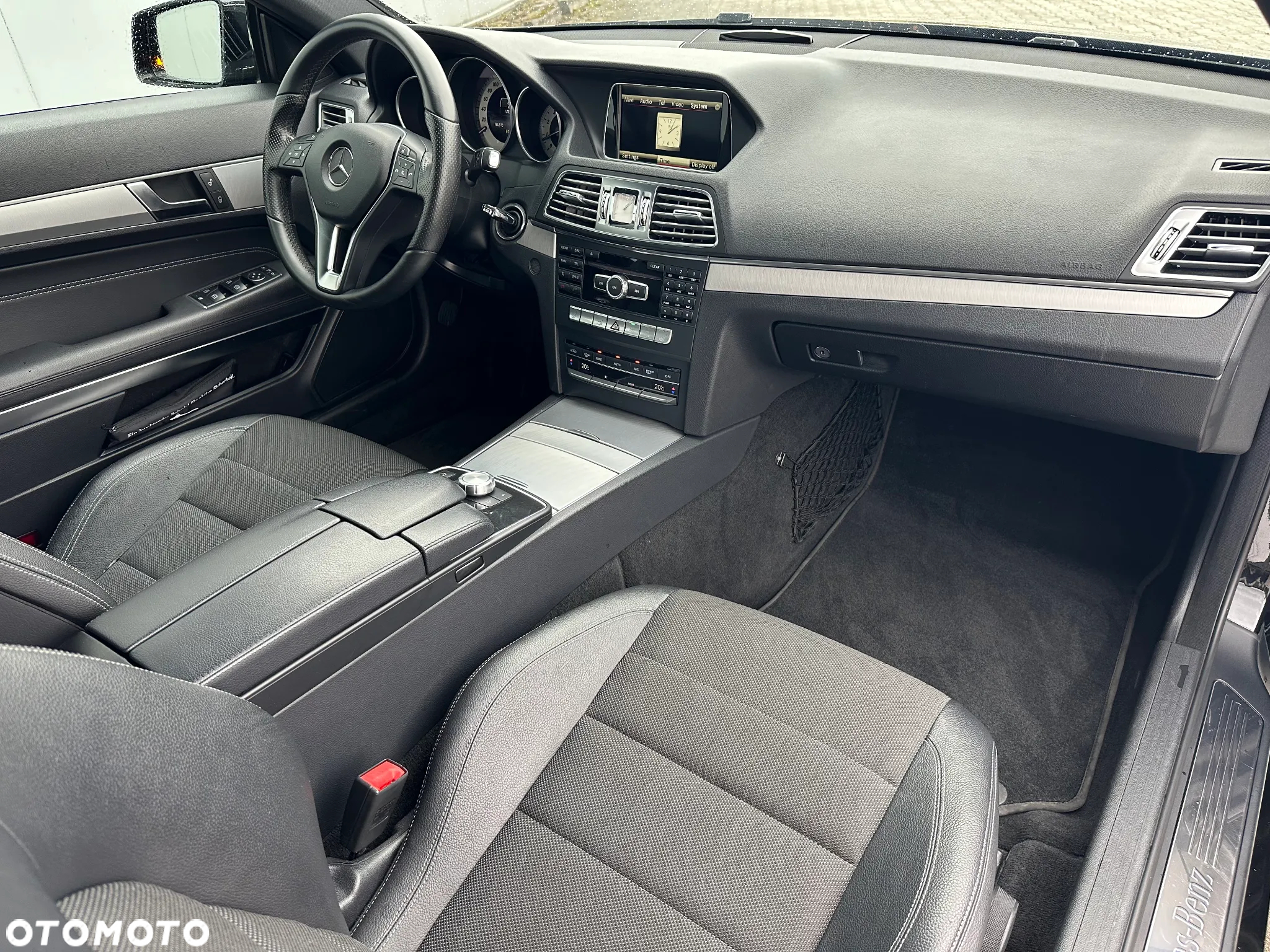 Mercedes-Benz Klasa E 200 Coupe 9G-TRONIC Avantgarde - 14