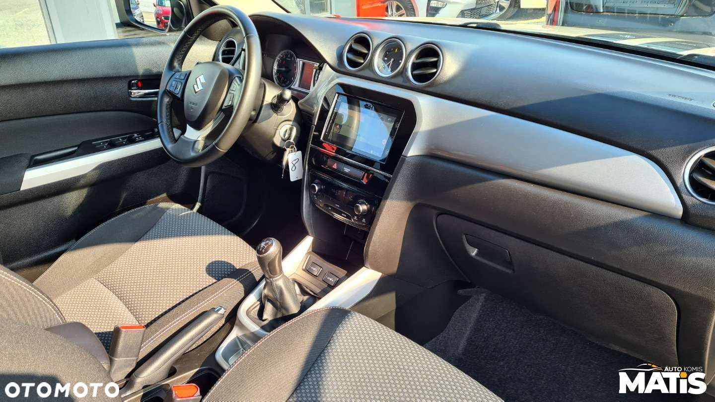 Suzuki Vitara - 6