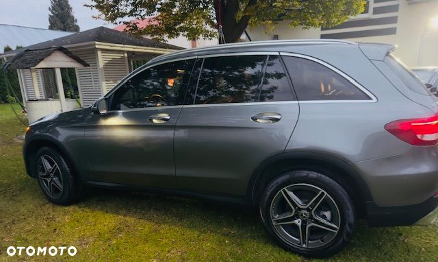 Mercedes-Benz GLC - 22