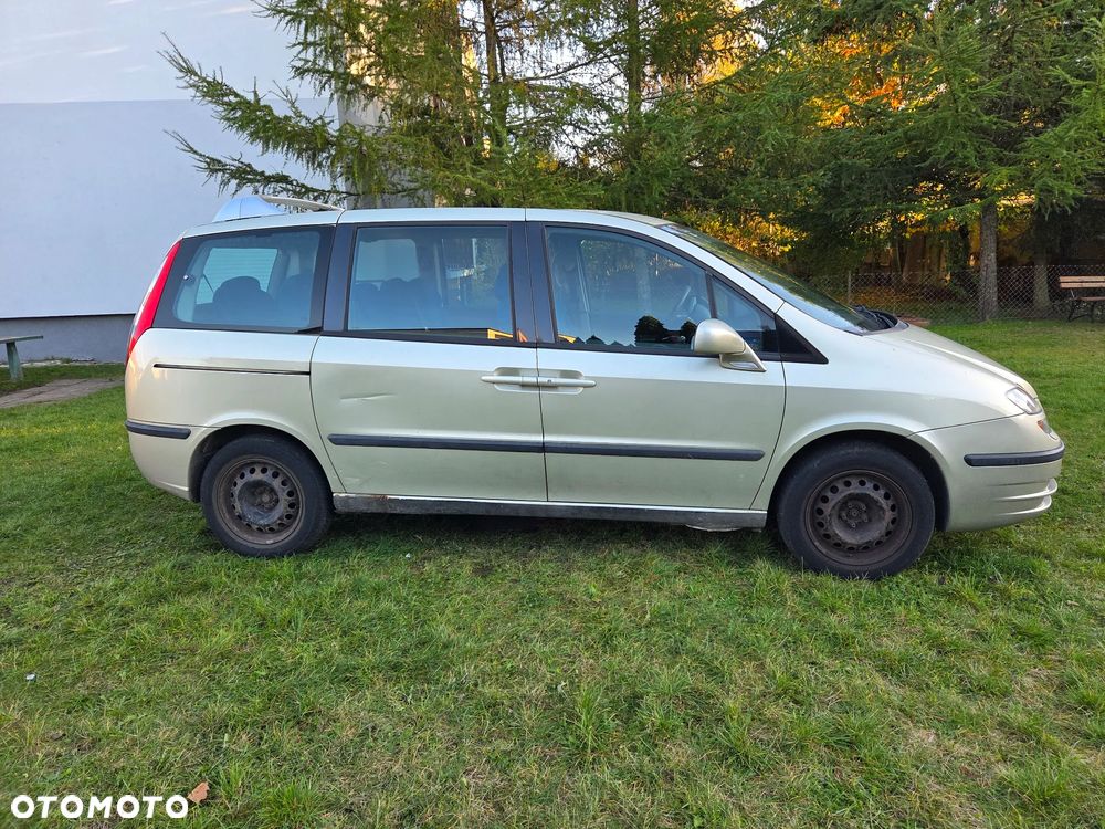 Fiat Ulysse 2.2 JTD Dynamic - 3