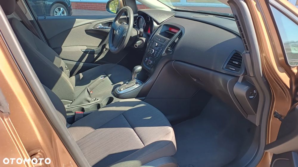 Opel Astra 1.4 T Enjoy EU6 - 21