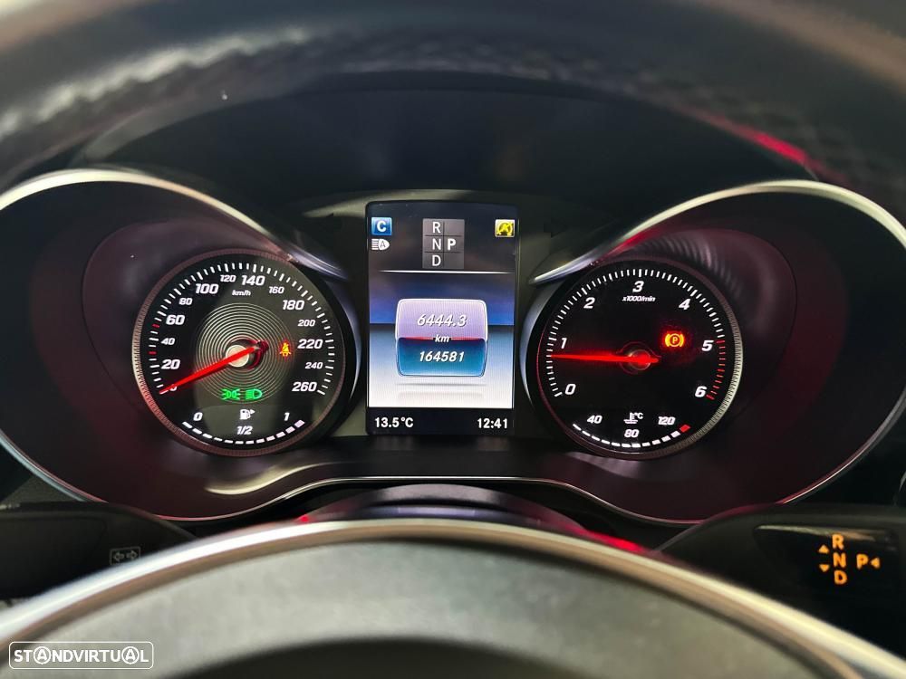 Mercedes-Benz GLC 250 d 4Matic 9G-TRONIC AMG Line - 38