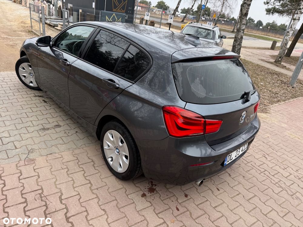 BMW Seria 1 - 13