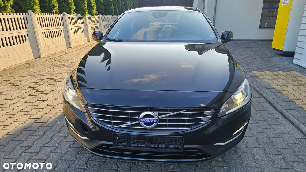 Volvo S60 D3 Drive-E Summum - 4