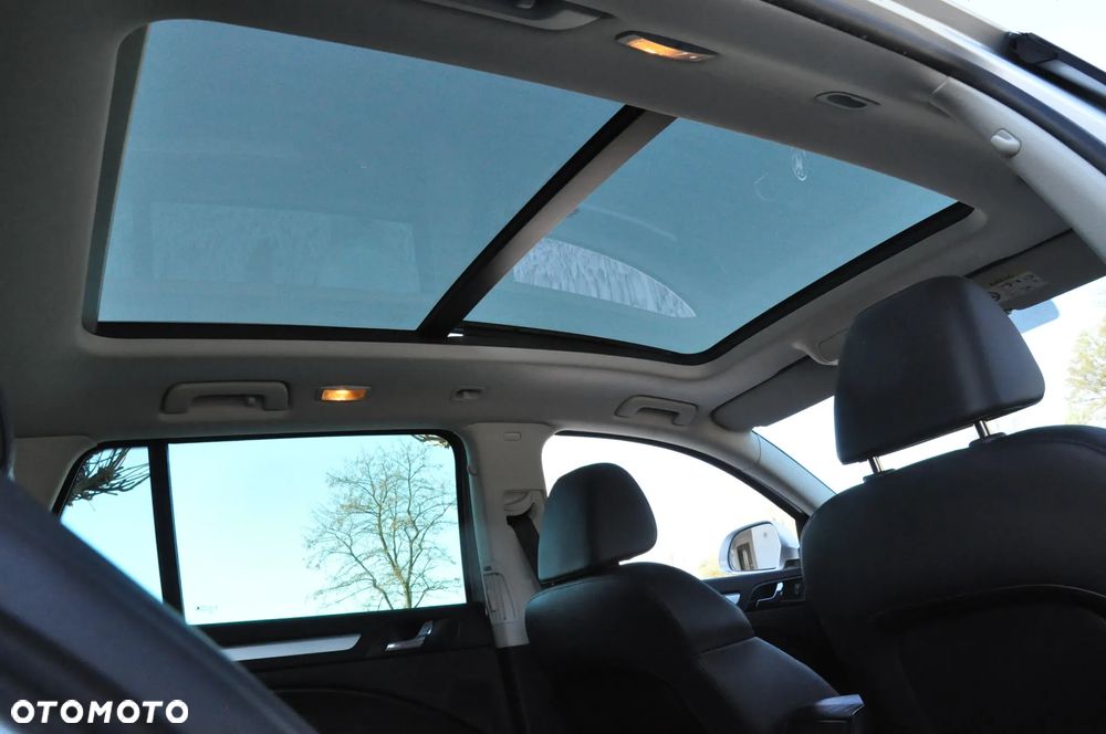 Skoda Superb 1.8 TSI DSG Exclusive - 36