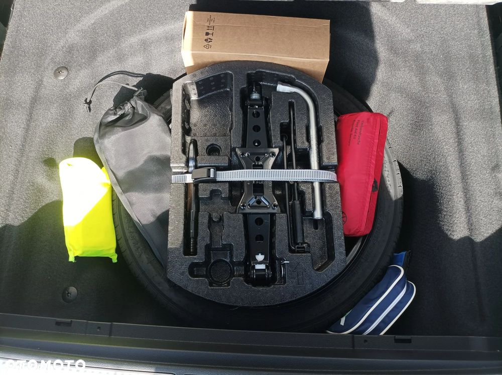 Volkswagen Passat - 9