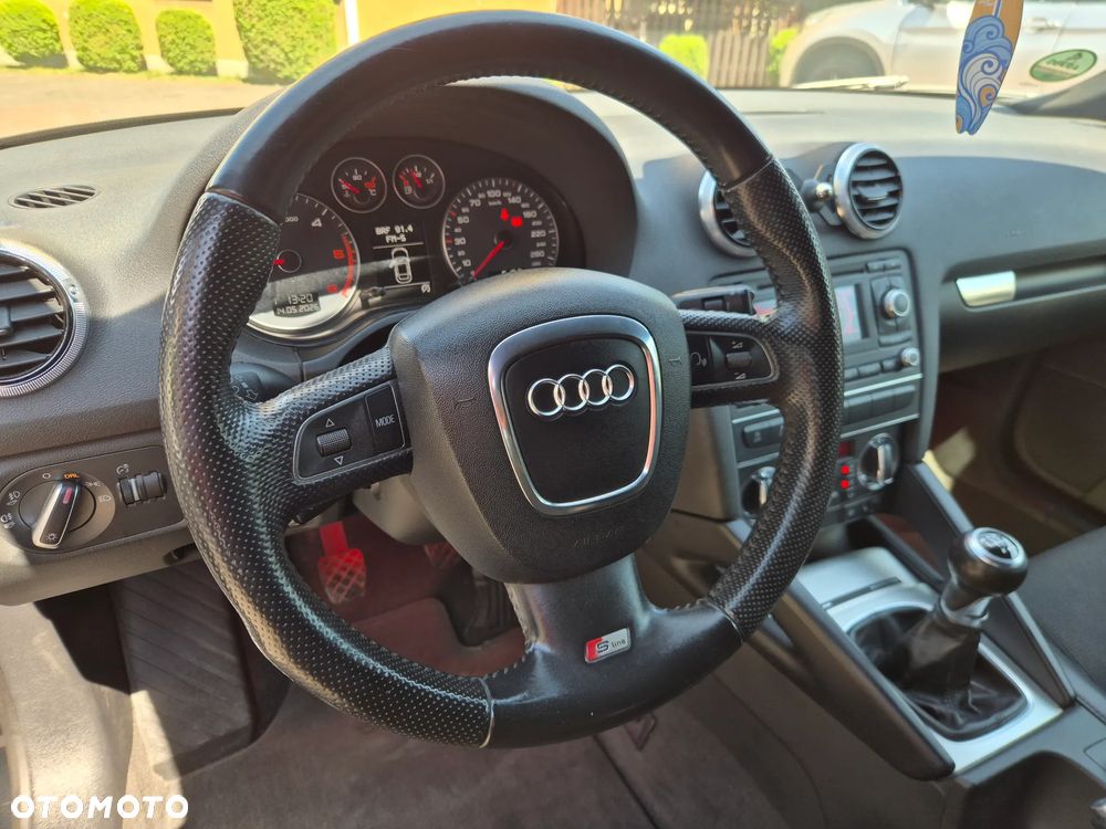 Audi A3 Sportback 2.0 TDI DPF S line Sportpaket (plus) - 14