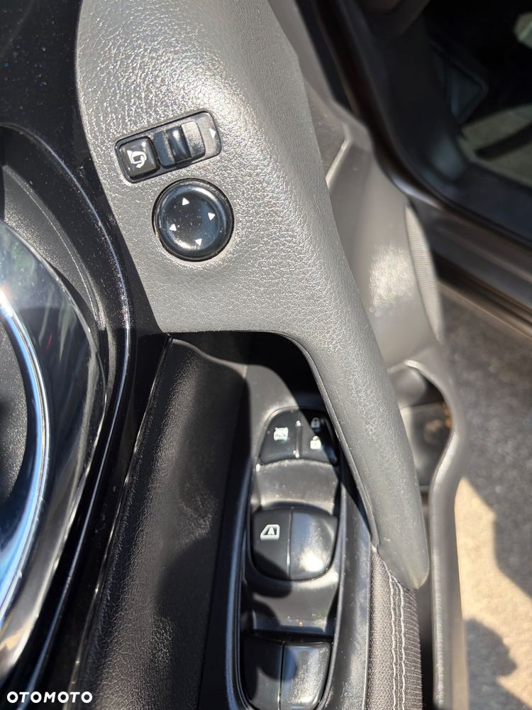 Nissan Qashqai - 26