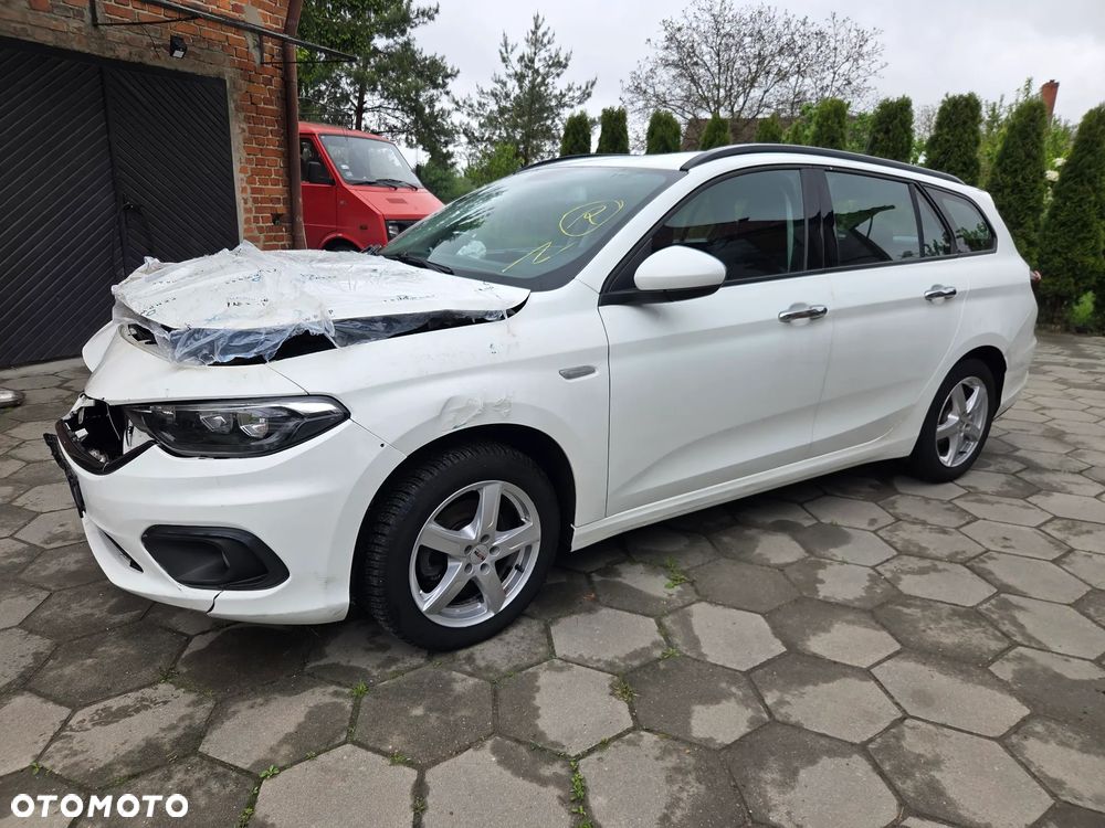 Fiat Tipo - 1