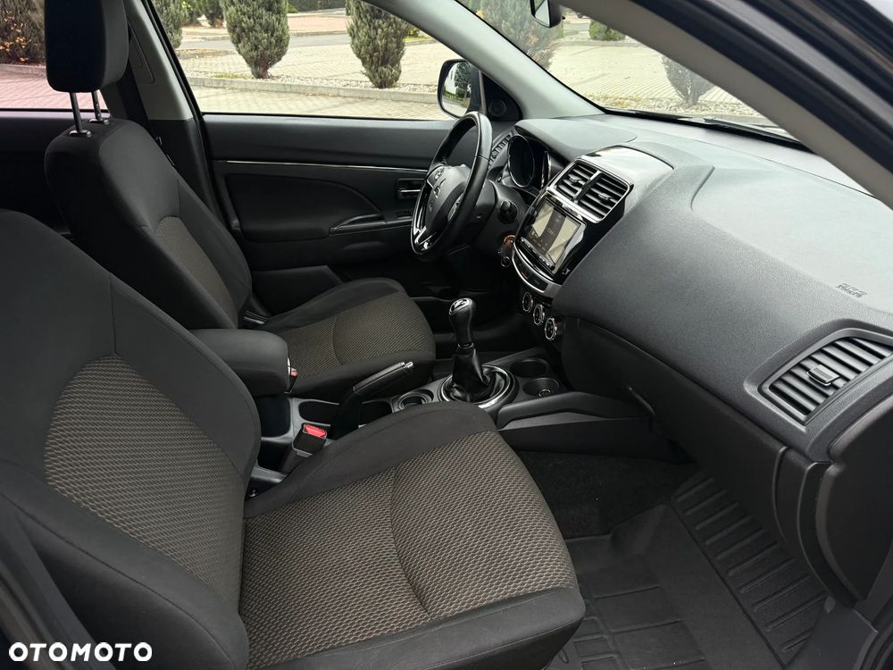 Mitsubishi ASX 1.6 Invite - 15