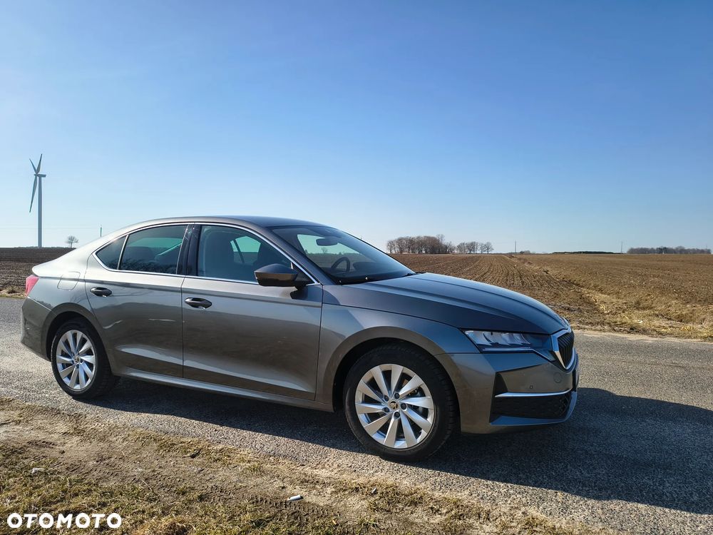 Skoda Octavia 1.5 TSI mHEV Selection DSG - 1