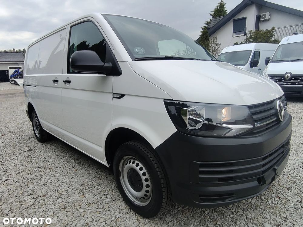 Volkswagen Transporter T6 L1H1 2.0 TDI 150 kM - 14
