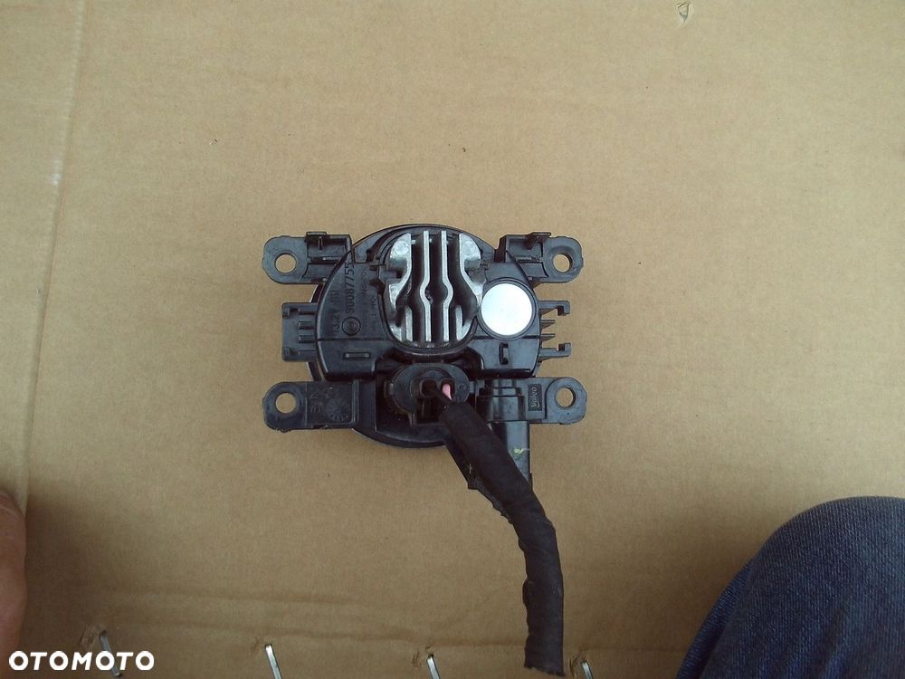 HALOGEN LED RENAULT 261555538R EUROP - 2