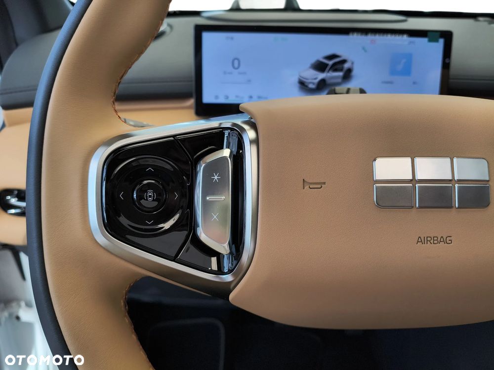 Geely Starray - 32