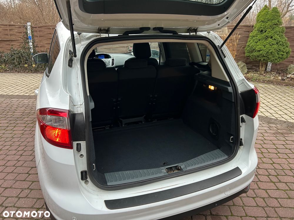 Ford C-MAX 2.0 TDCi Titanium - 38