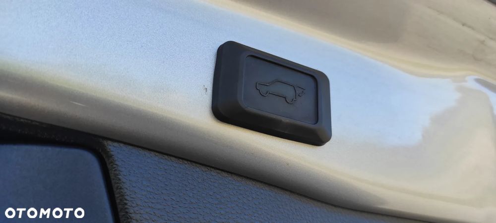 Toyota RAV4 2.5 Hybrid Selection 4x4 - 27