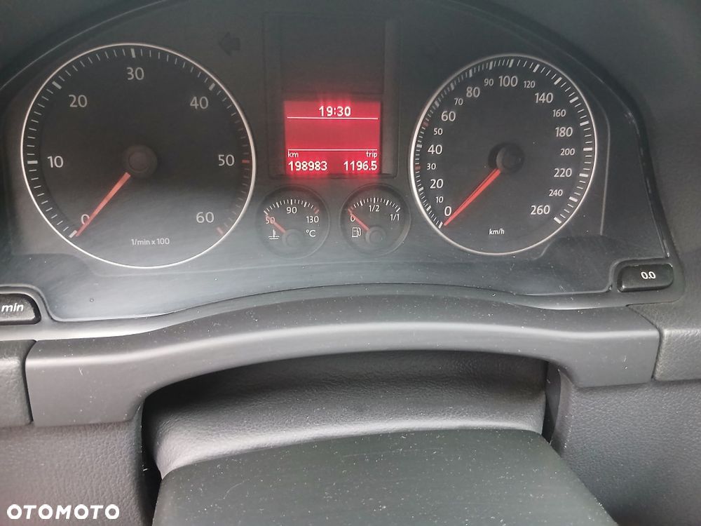 Volkswagen Inny - 7
