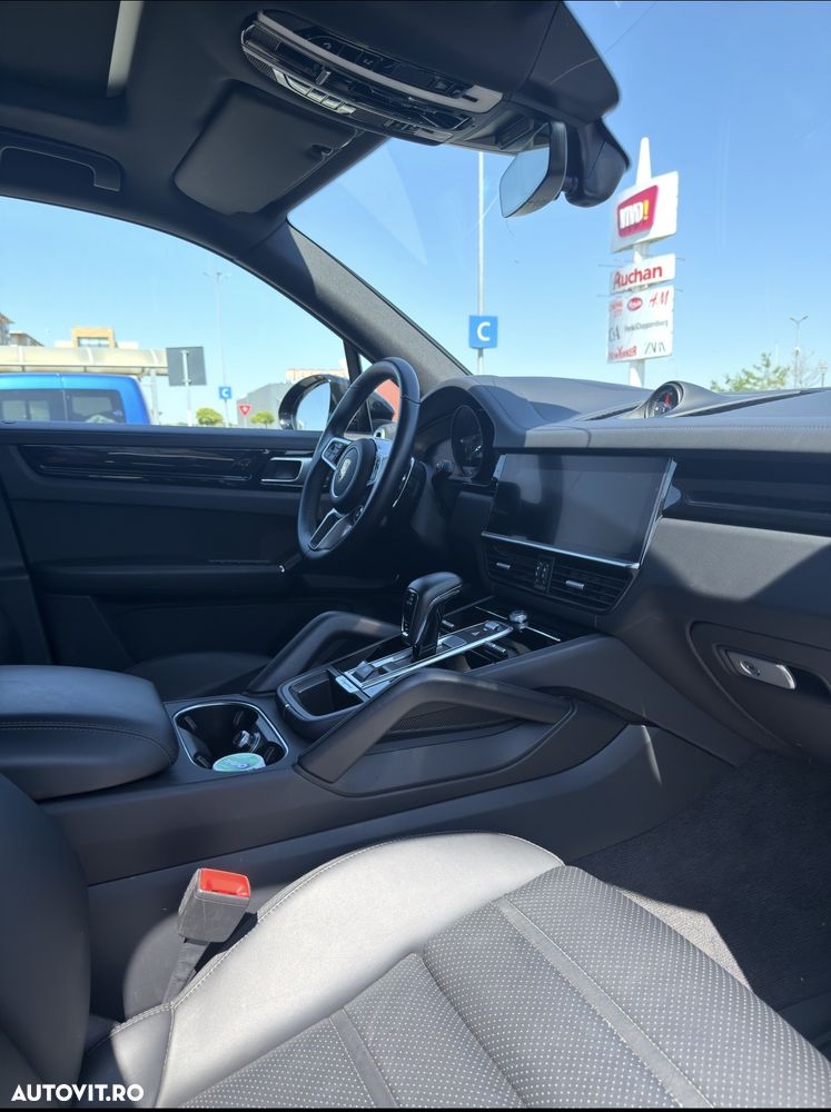 Porsche Cayenne Standard - 11