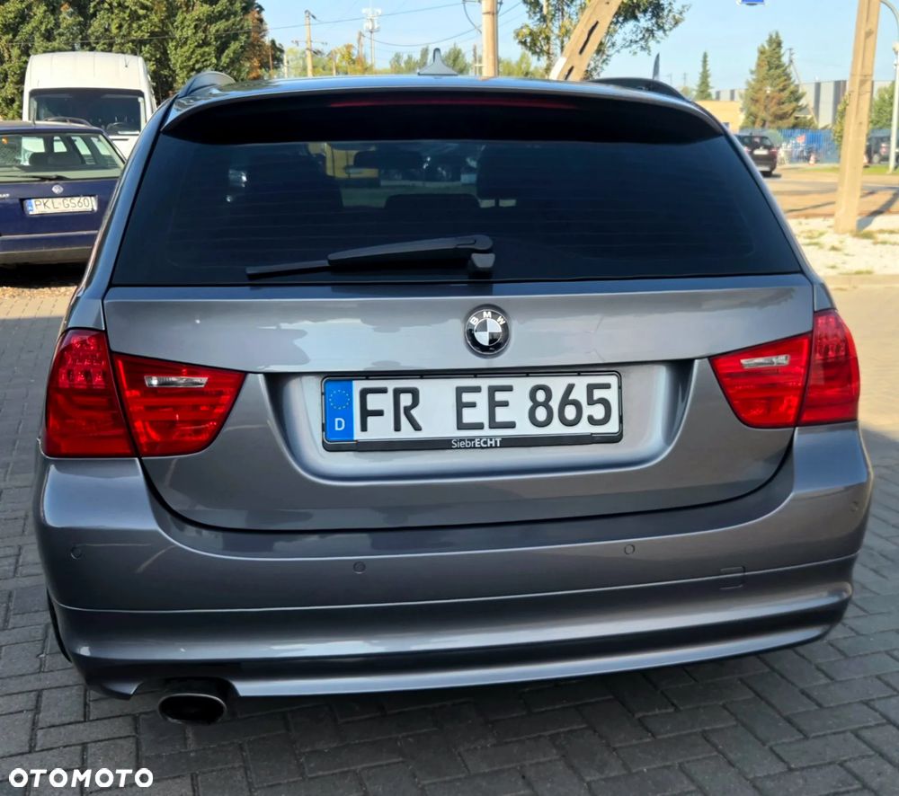BMW Seria 3 - 11