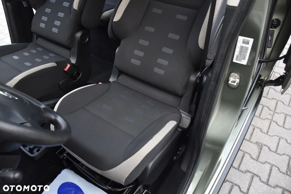 Citroën Berlingo Multispace e-HDi 90 FAP Selection - 13