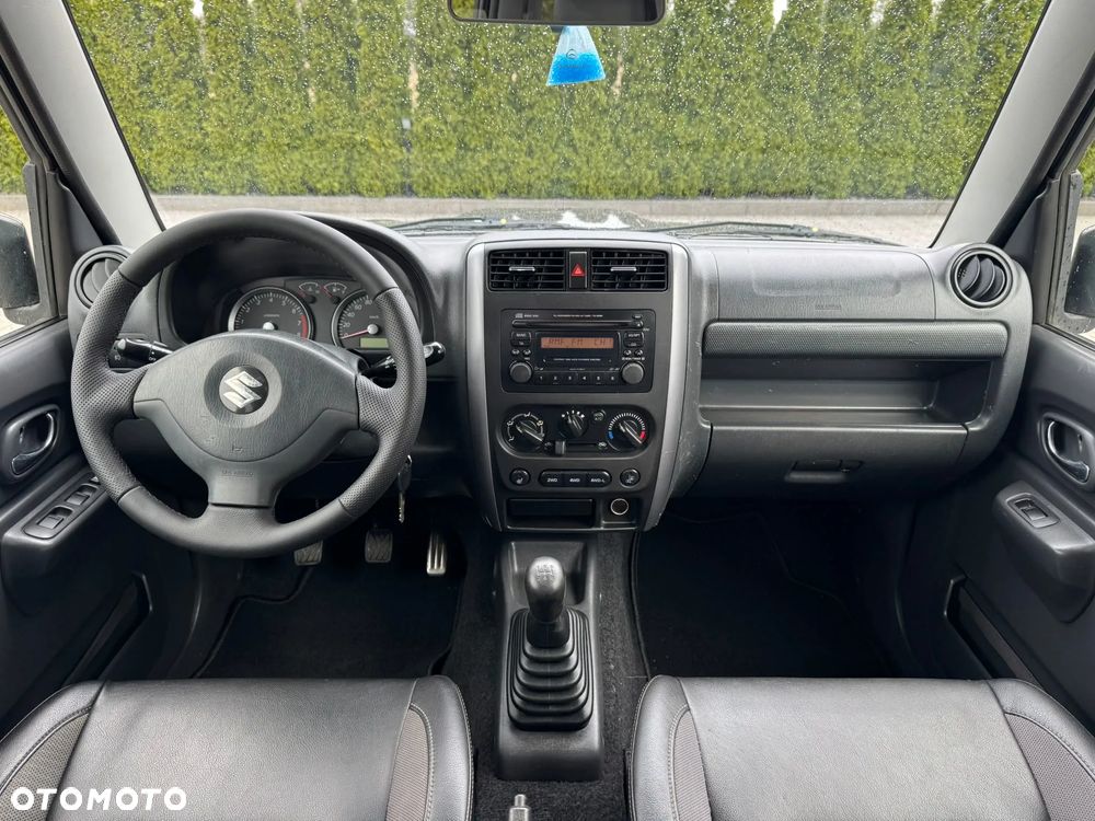 Suzuki Jimny - 8