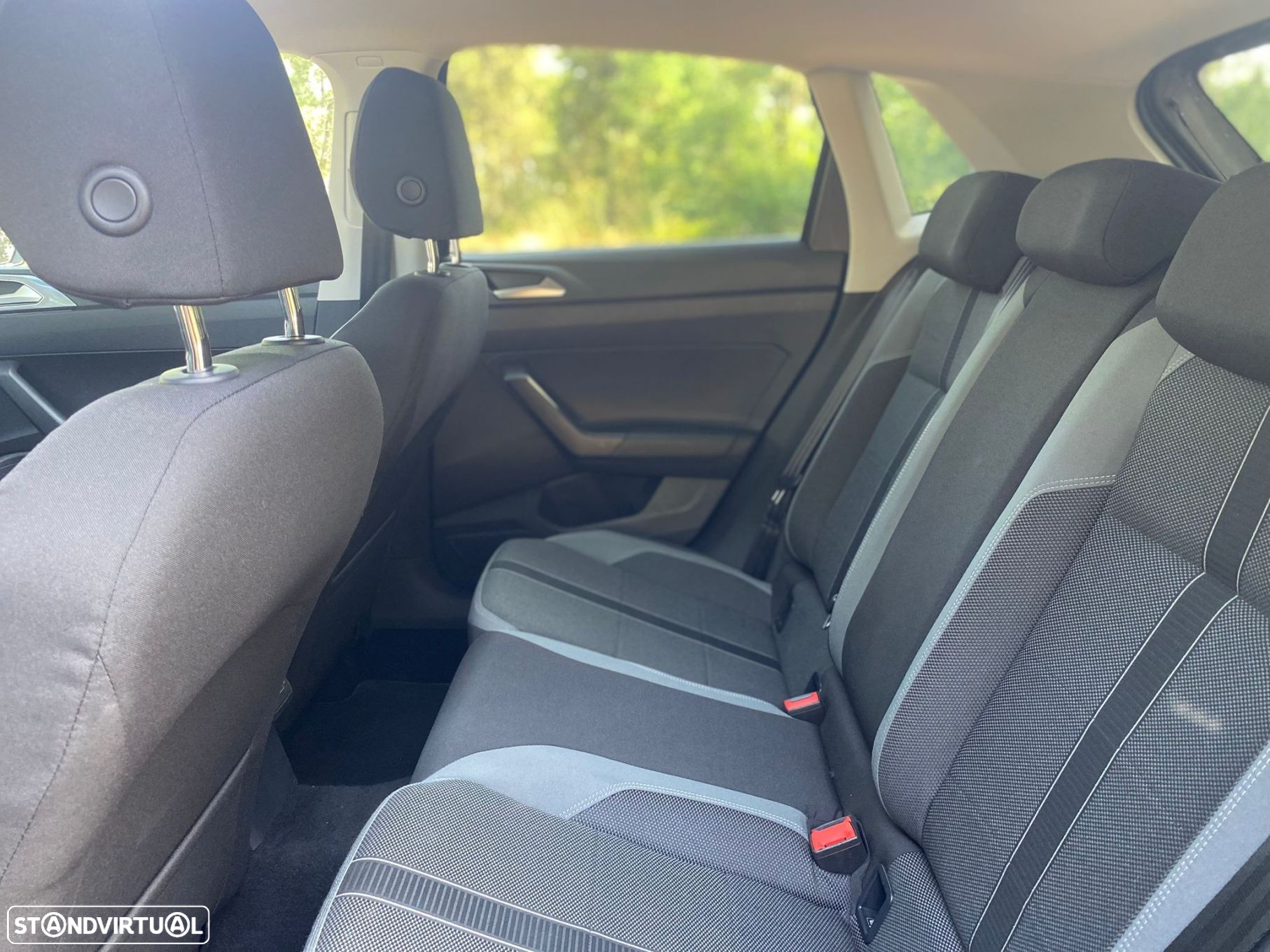 VW Polo 1.6 TDI Highline DSG - 27