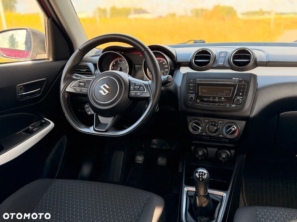 Suzuki Swift 1.2 Dualjet SHVS Premium - 17