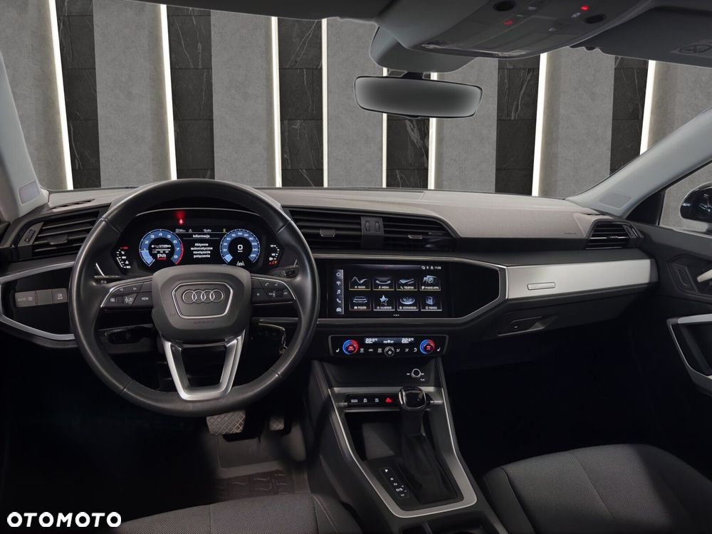 Audi Q3 - 13