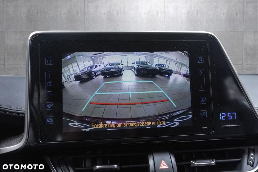 Toyota C-HR Lounge - 17