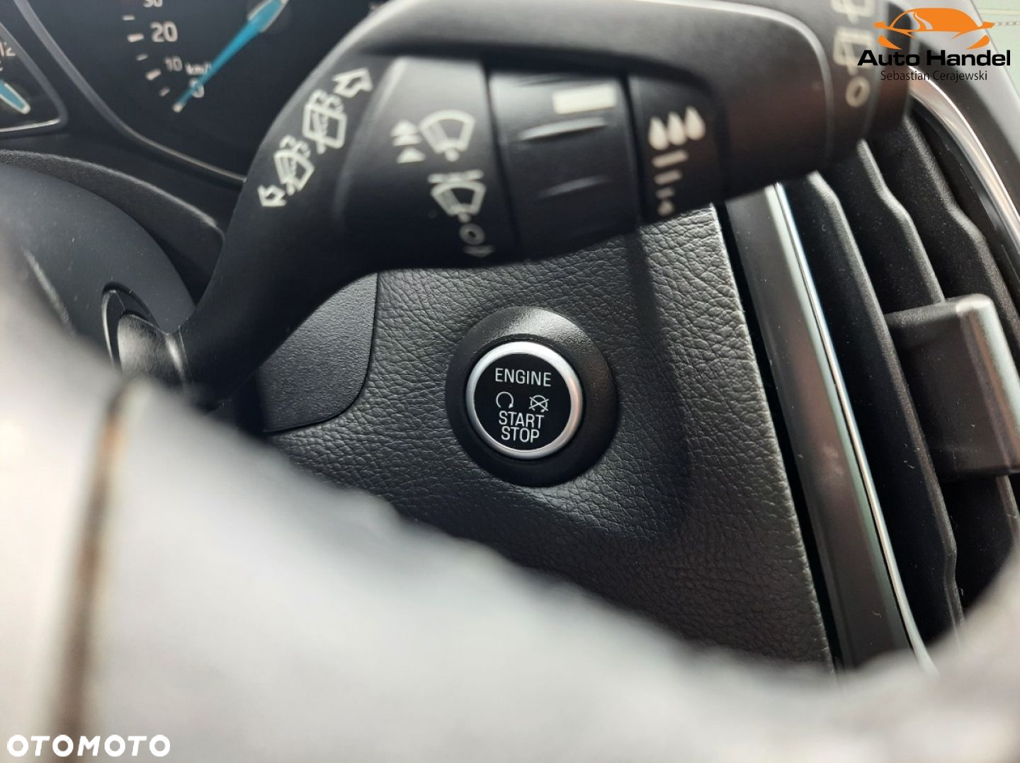 Ford Focus 1.5 EcoBoost Start-Stopp-System TITANIUM - 28