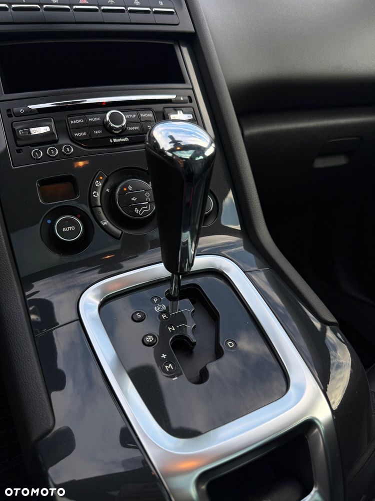 Peugeot 5008 1.6 THP Allure - 23