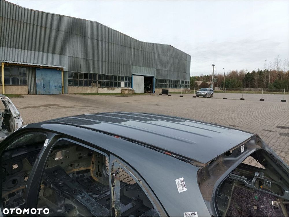 MERCEDES GLC W253 DACH - 4