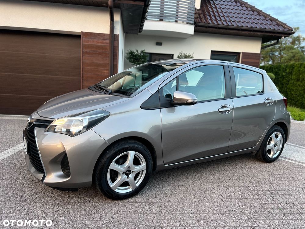 Toyota Yaris 1.0 Premium EU6 - 27