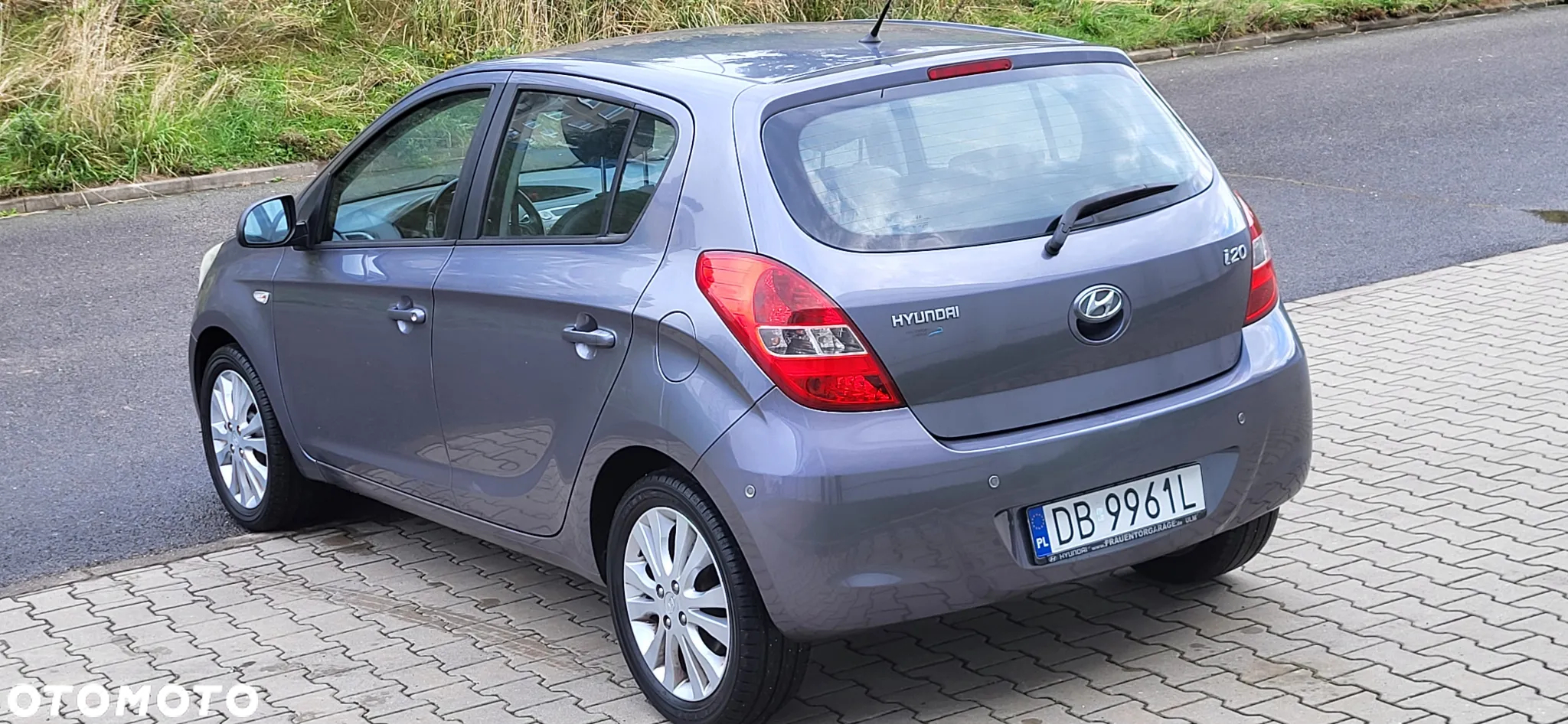 Hyundai i20 1.4 Trend - 12