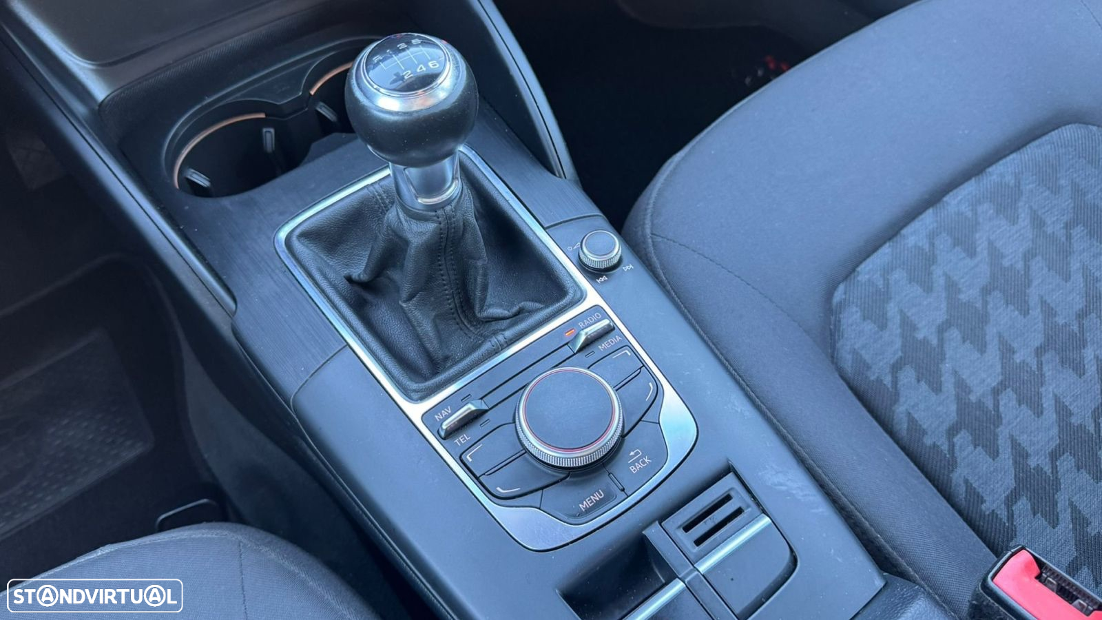 Audi A3 Sportback 1.6 TDI Advance Ultra - 20